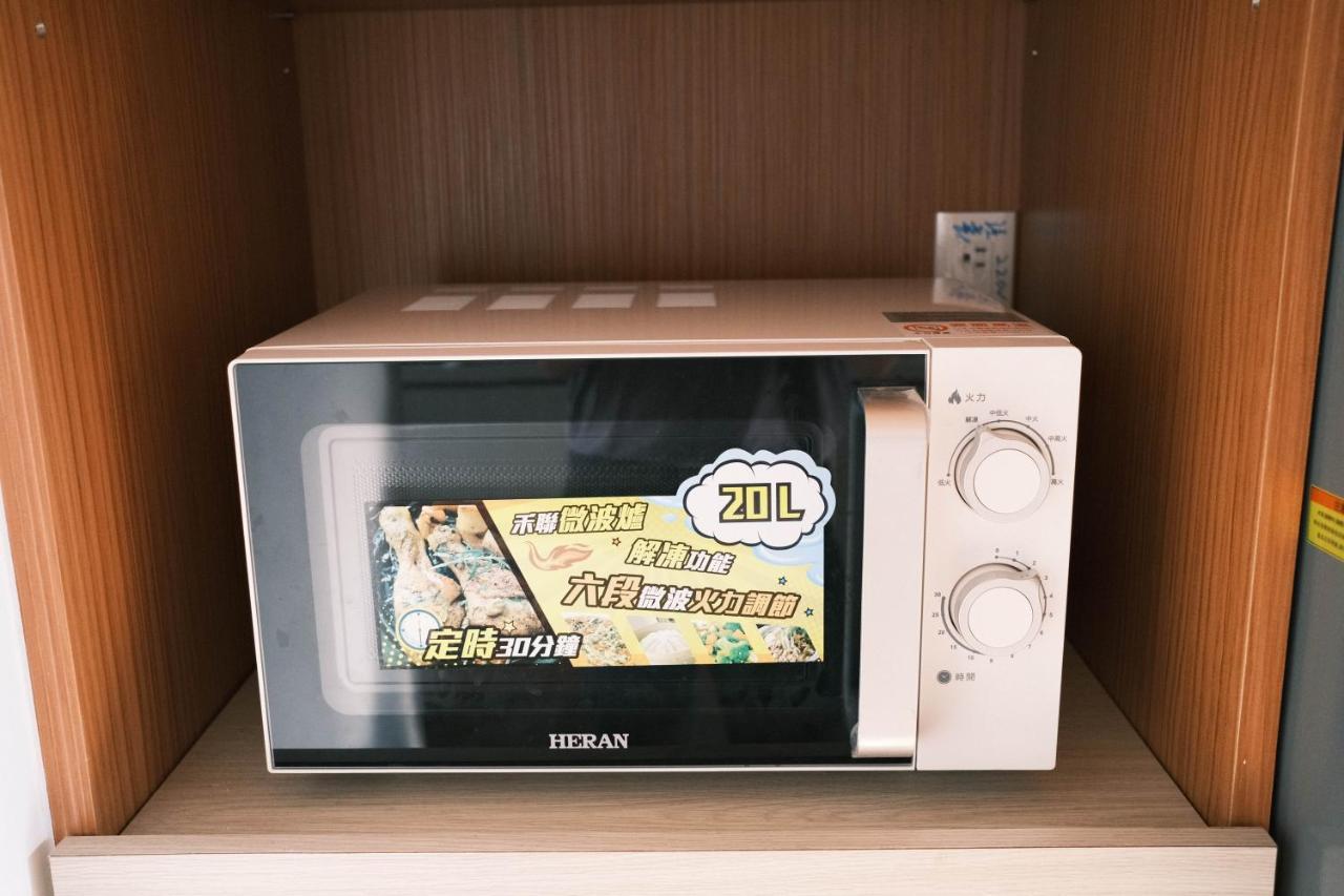 South Gate Home Stay Tainan Zewnętrze zdjęcie