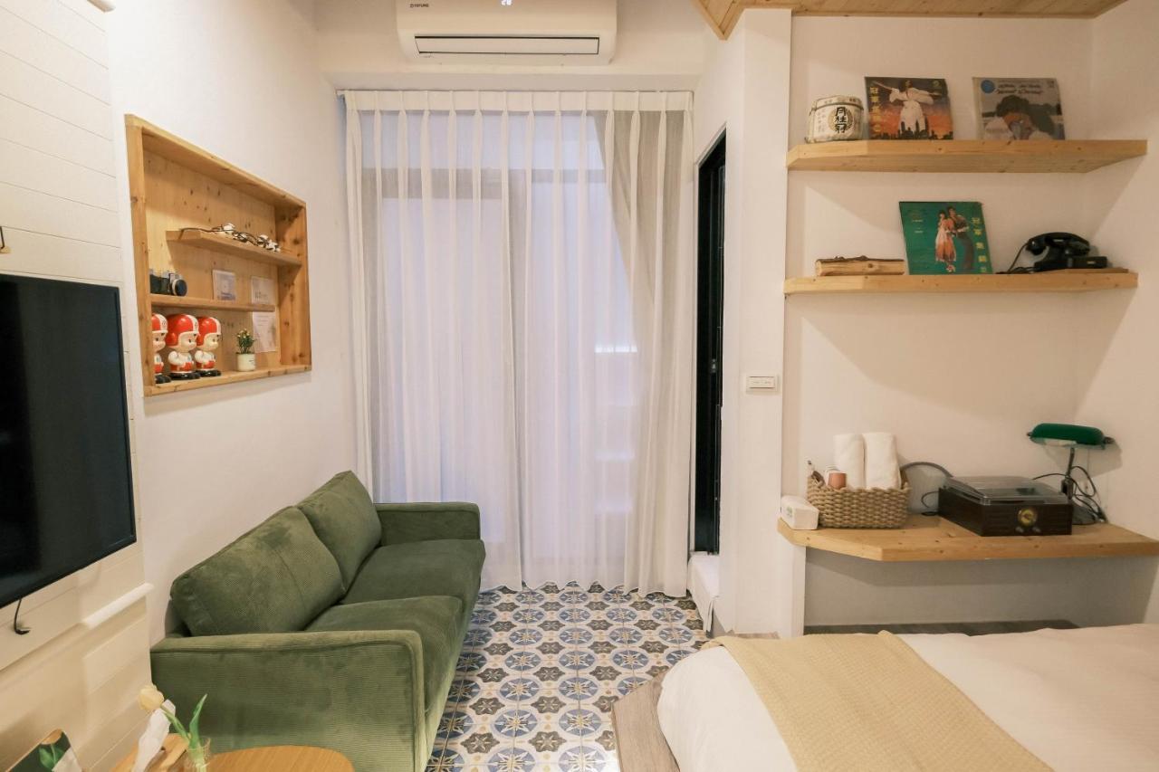 South Gate Home Stay Tainan Zewnętrze zdjęcie